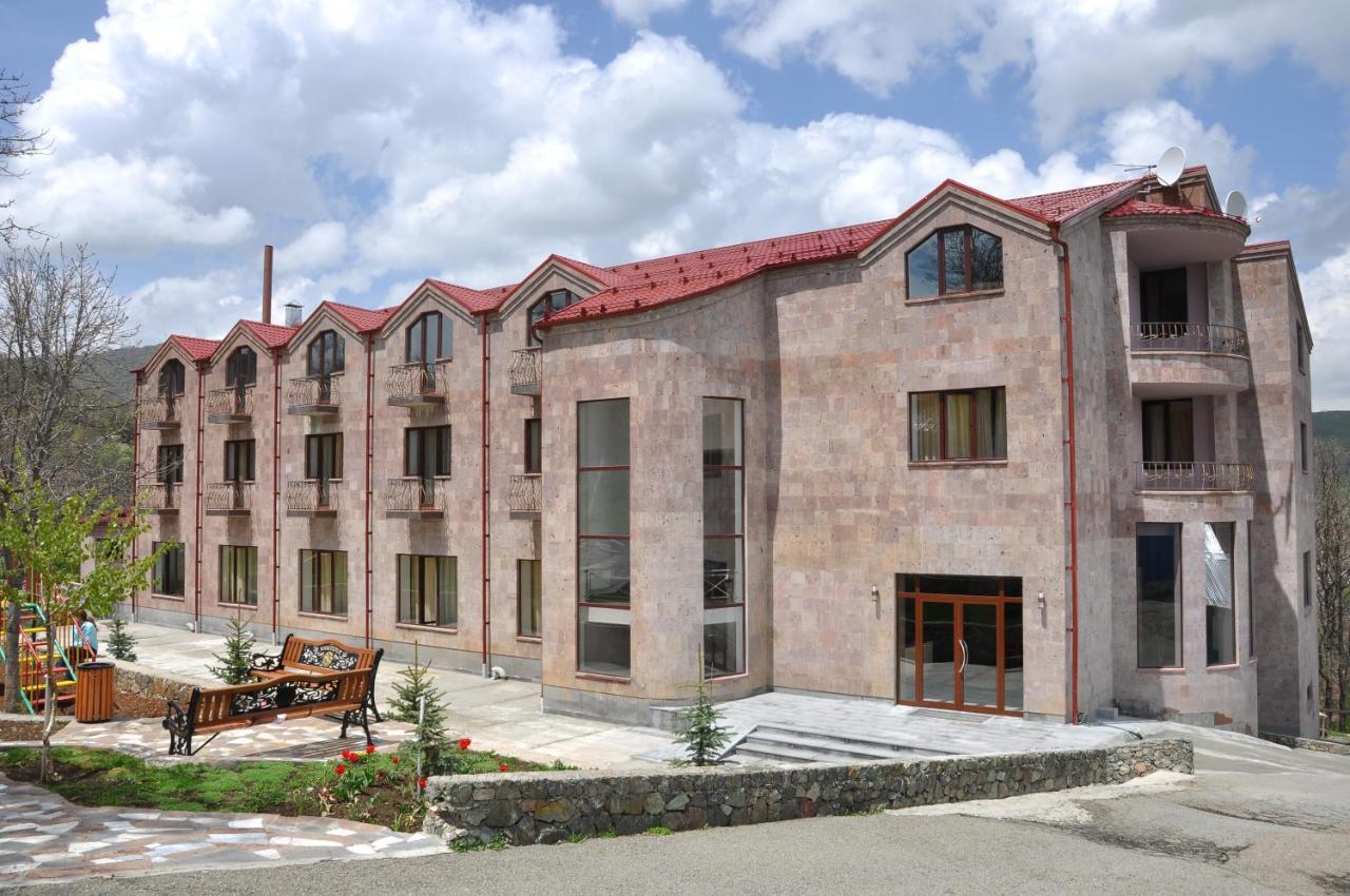 Alpina Resort By Stellar Hotels, Tsaghkadzor Exterior foto